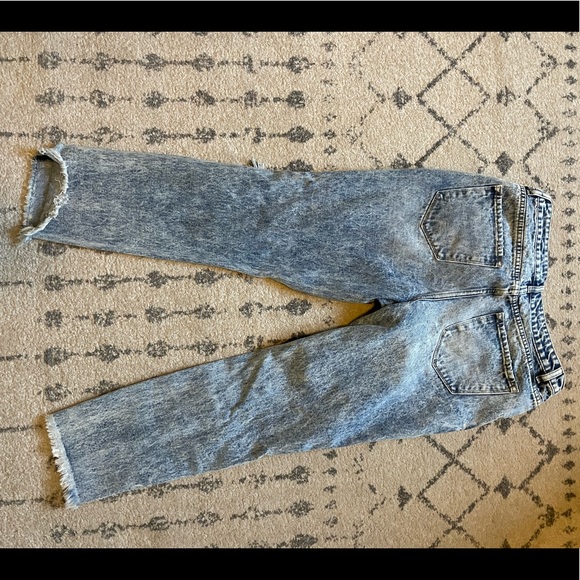 Kancan Distress Jeans - Picture 3 of 5